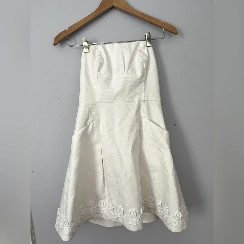 Lily Pulitzer strapless white dress - Picture 1 of 3